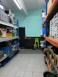 sharing a halal central kitchen  (D13), Retail #207166331
